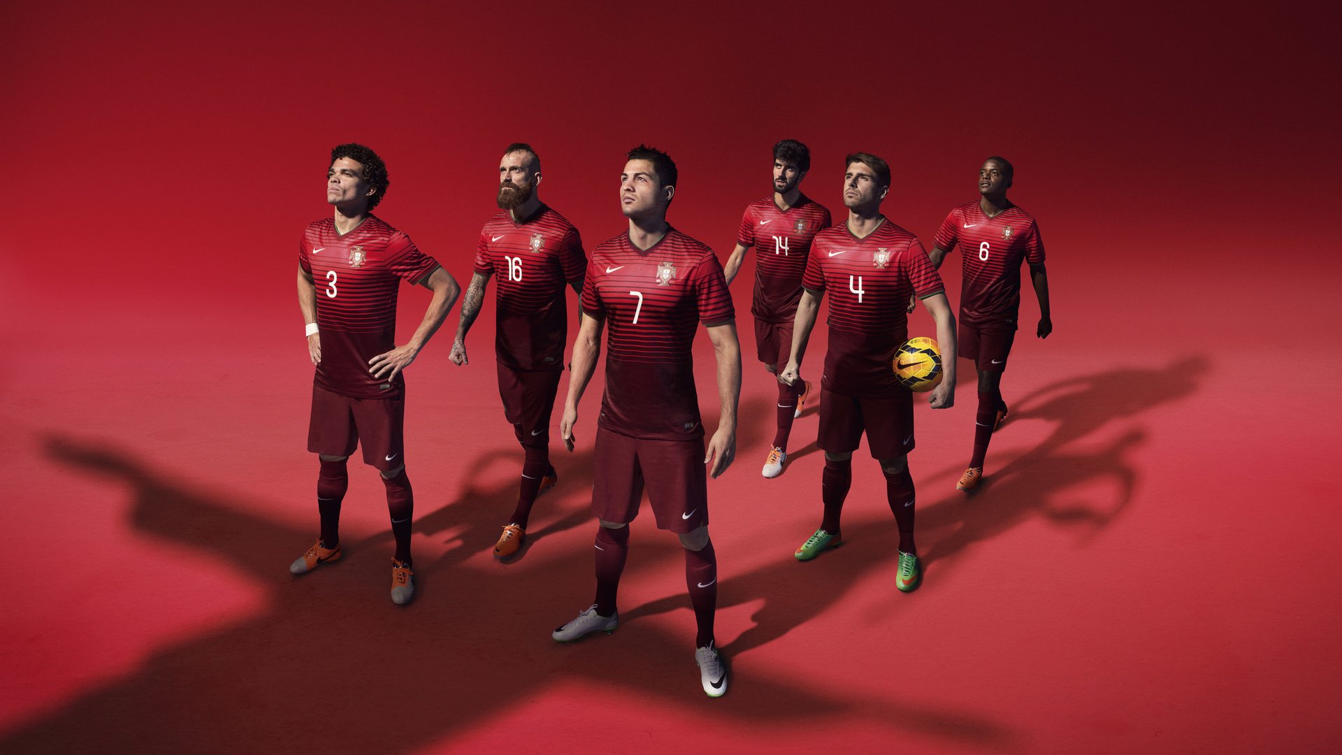 绝杀“定海神针”：那些瞬间改变欧冠历史的终结者