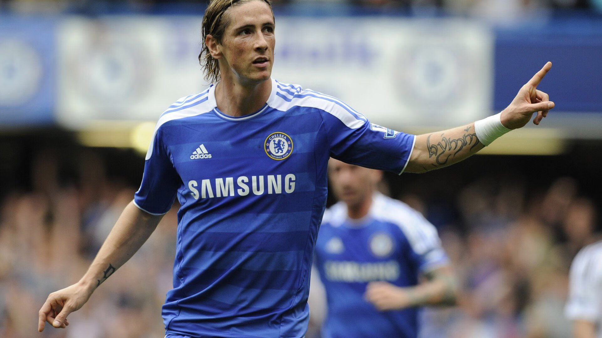 萨拉·埃拉尼和贾斯敏·保利尼在决赛中击败俄罗斯组合