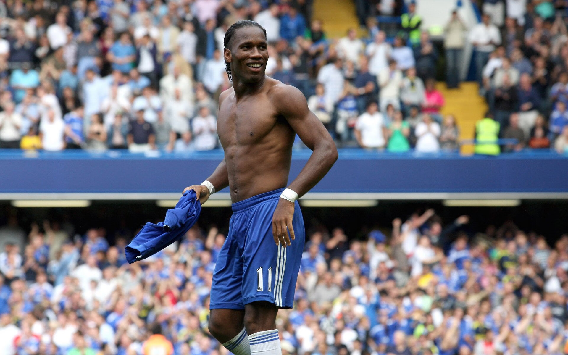 足球场馆建设标准化，行业迈向高质量发展，标准足球场建设大约需要多少钱